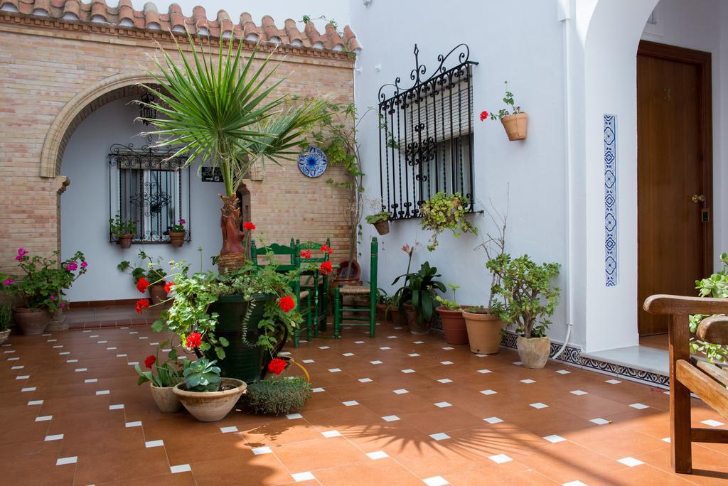 Hostal Andalucia Chipiona Bagian luar foto